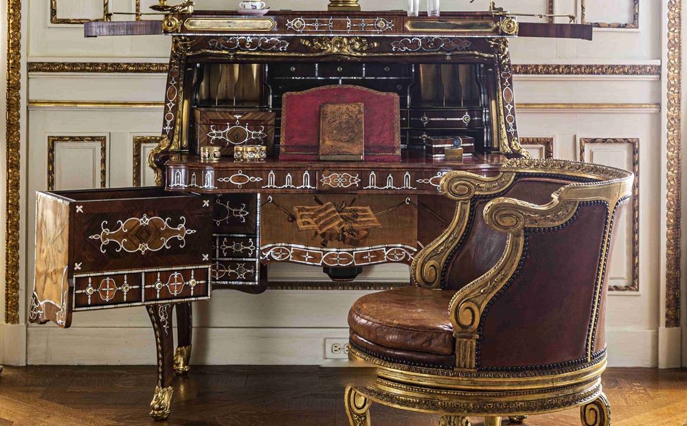 The Splendor of Catherine Great Furniture:Legacy of Imperial